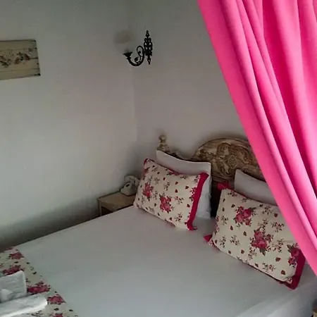 Ciftekuyu * Alaçatı