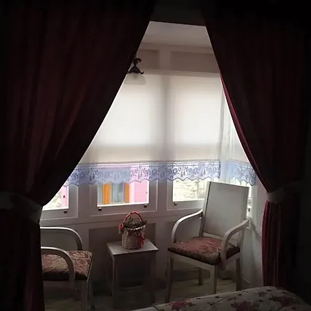 Ciftekuyu * Alaçatı